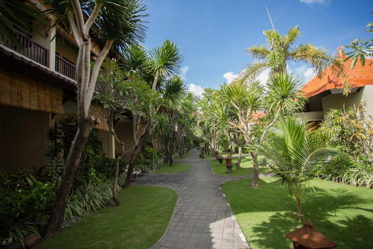 Kuta Puri Bungalows, Villas And Resort Exterior foto